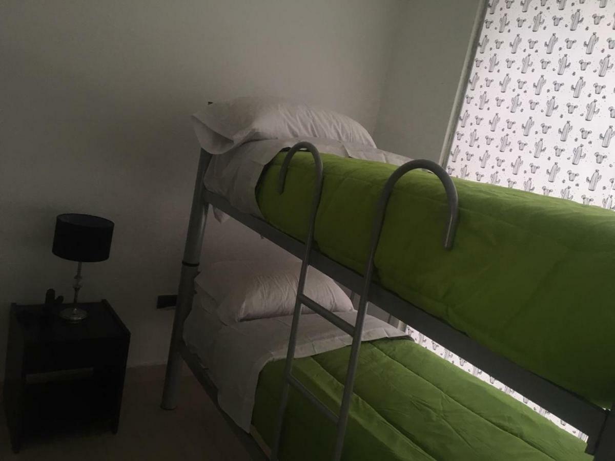 Hotel Del Parque San Miguel de Tucuman Bagian luar foto